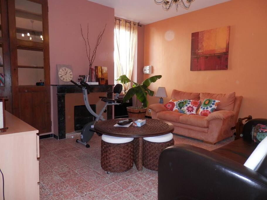 Appartement Spacieux Avec Grand Patio, 1Er Etage Sigean Exterior foto